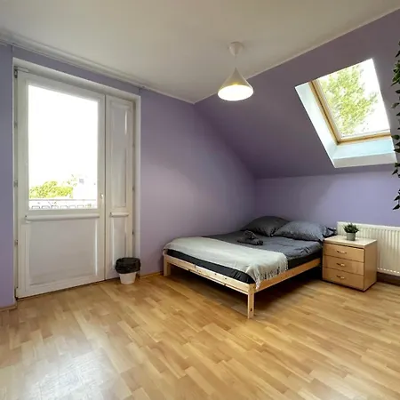 Homestay Purple - Charming Place, 15 Minutes To Old Town & 5 Minutes To Seaside *